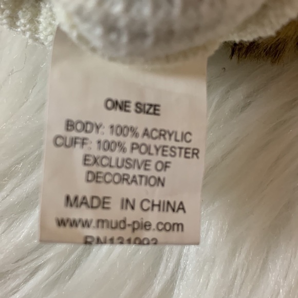 Mud Pie off white gloves with faux leopard fur cuffs and rhinestone “ring” New - Picture 4 of 7